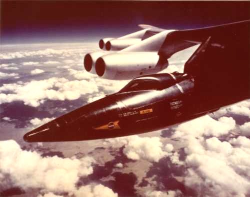 X-15 carried on wing of B-52 before launch